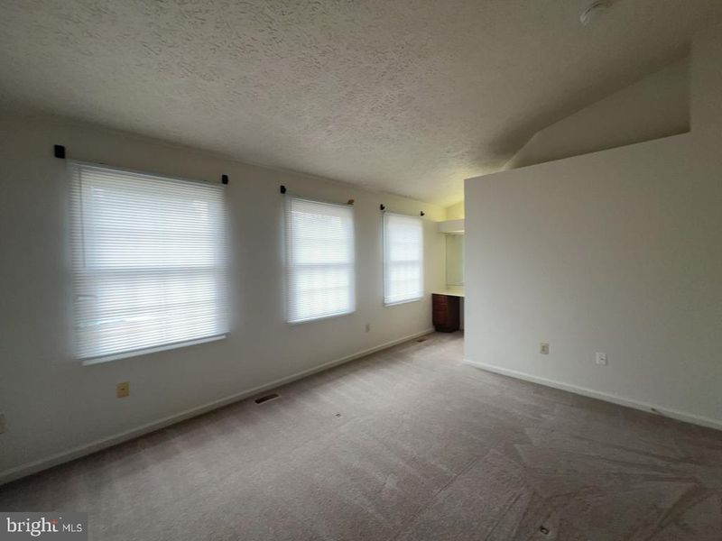 6393 Kelly Ct, Frederick, MD 21703