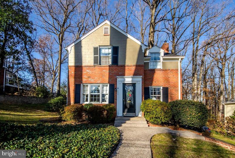 1308 Tracy Pl, Falls Church, VA 22046
