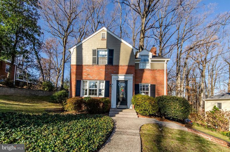 1308 Tracy Pl, Falls Church, VA 22046