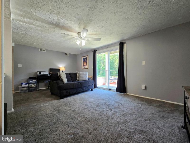 8034 Abbey Ct #F, Pasadena, MD 21122