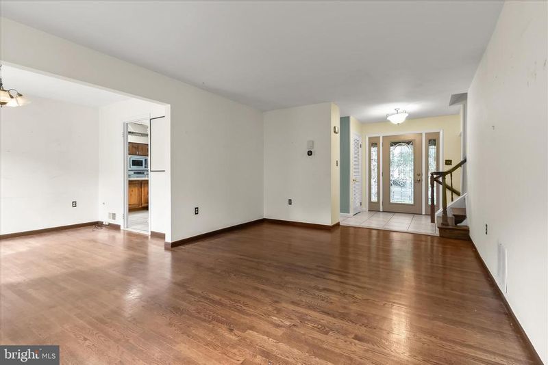 6609 Mccahill Ter, Laurel, MD 20707