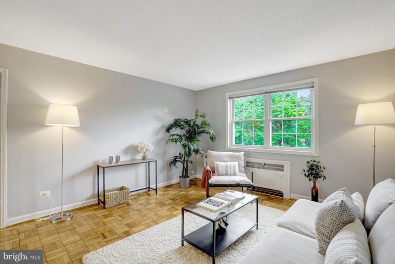 4352 N Pershing Dr #43522, Arlington, VA 22203