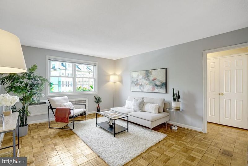 4352 N Pershing Dr #43522, Arlington, VA 22203