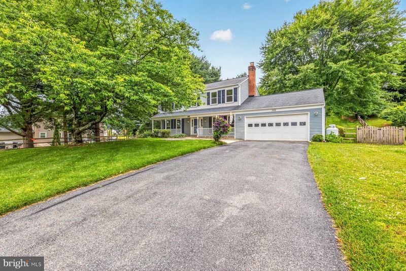 302 Spring Gate Ct, Mount Airy, MD 21771