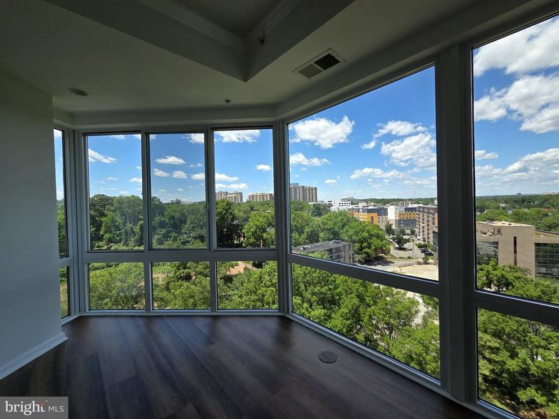 3101 N Hampton Dr #1011, Alexandria, VA 22302