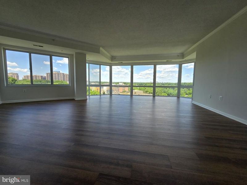 3101 N Hampton Dr #1011, Alexandria, VA 22302