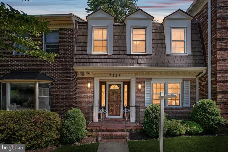 7337 Lewinsville Park Ct, Mclean, VA 22101