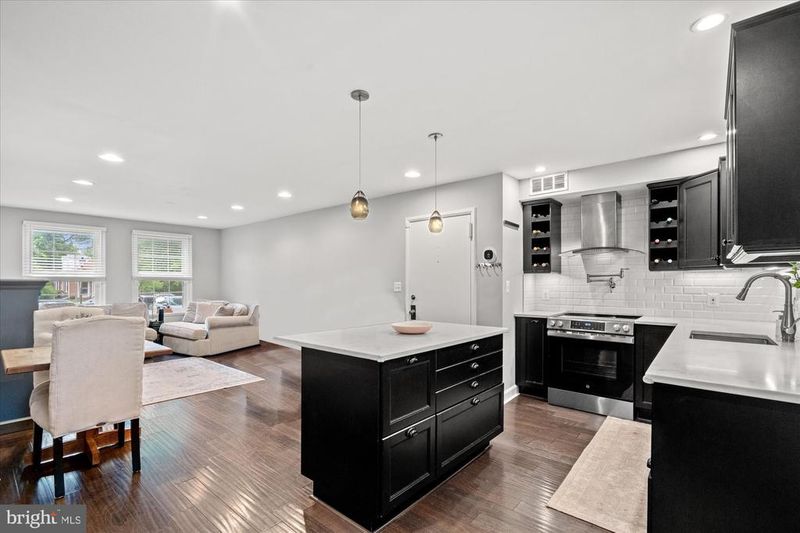 4416 34th St S #A2, Arlington, VA 22206