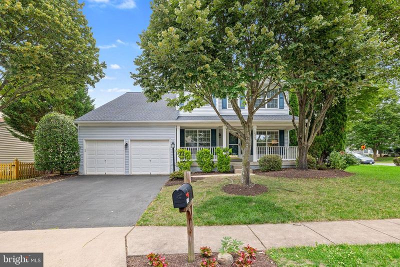 10245 Picturesque Ct, Nokesville, VA 20181