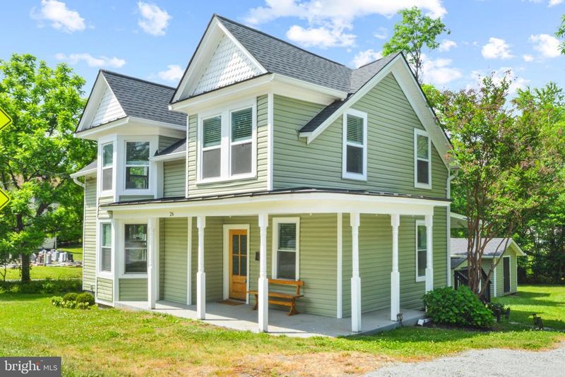 26 W Colonial Hw, Hamilton, VA 20158