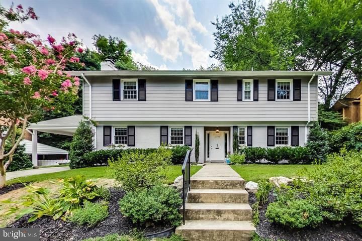 9408 Byeforde Rd, Kensington, MD 20895