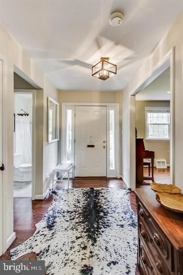 9408 Byeforde Rd, Kensington, MD 20895