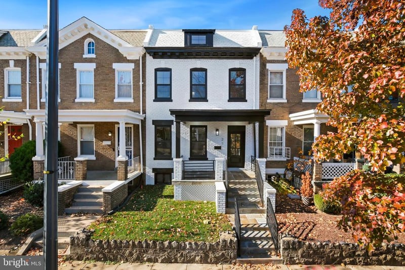 21 16th St SE, Washington, DC 20003