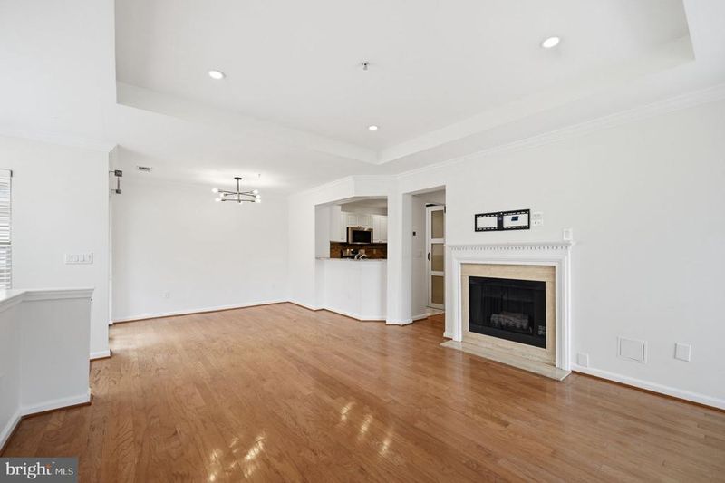 45071 Brae Ter #202, Ashburn, VA 20147