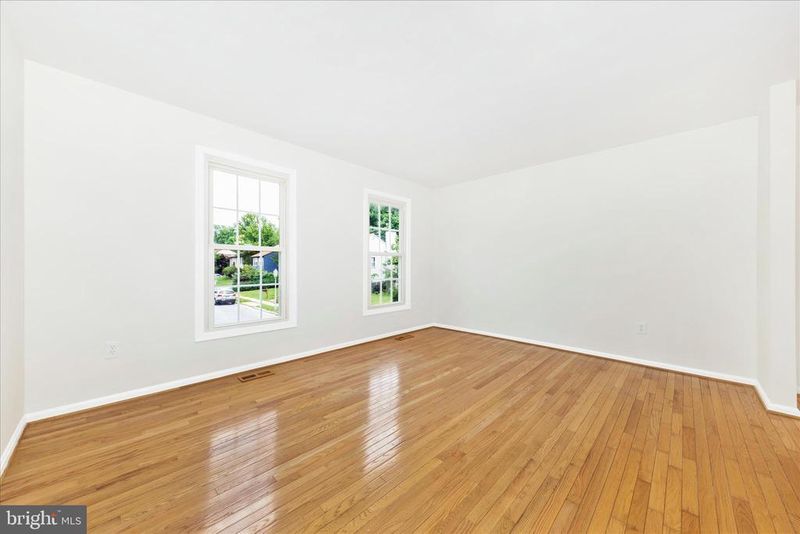 176 Stoneybrook Ct, Frederick, MD 21702
