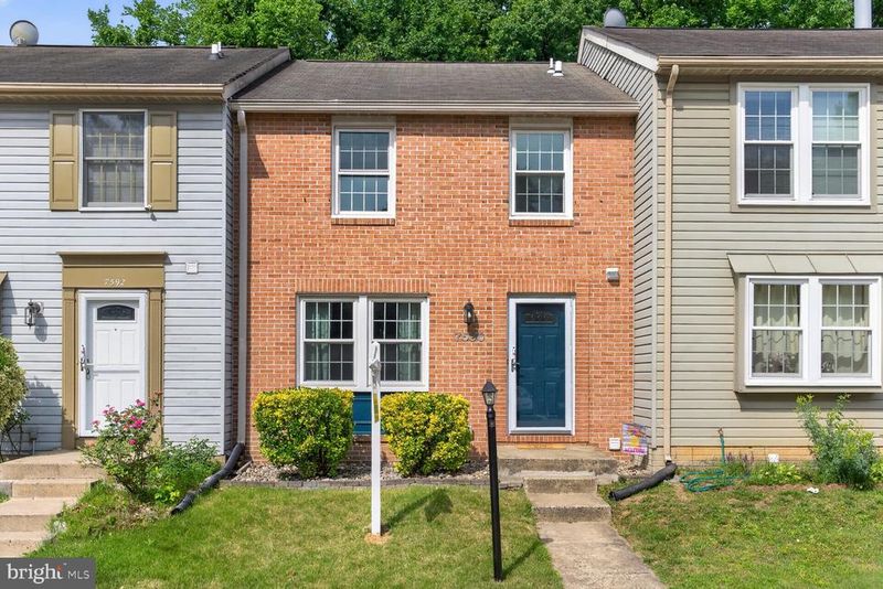 7590 Aspenpark Rd, Lorton, VA 22079