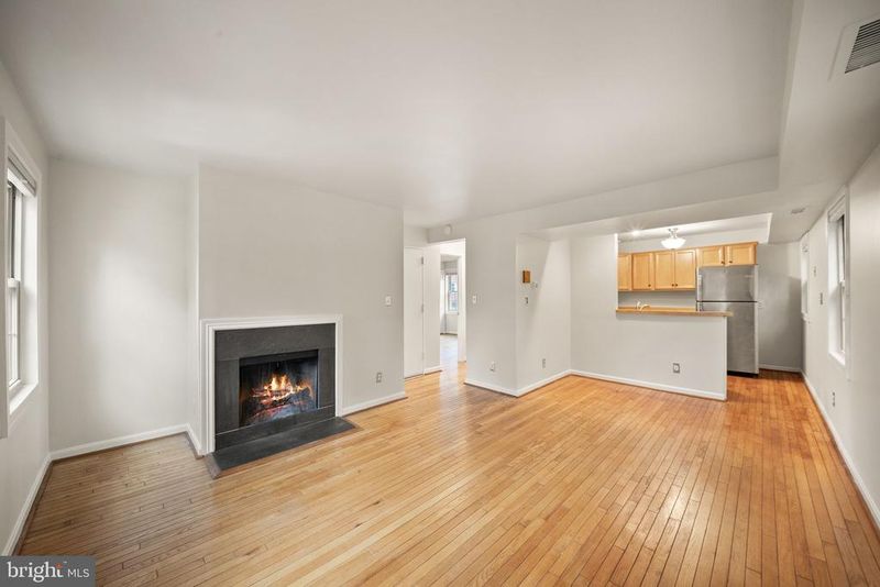 1311 E Abingdon Dr #4, Alexandria, VA 22314