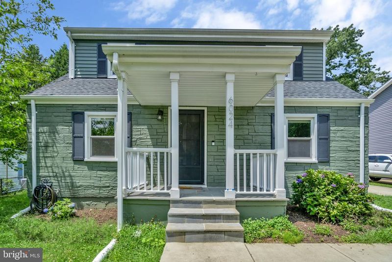 6024 Rixey Dr, Alexandria, VA 22303