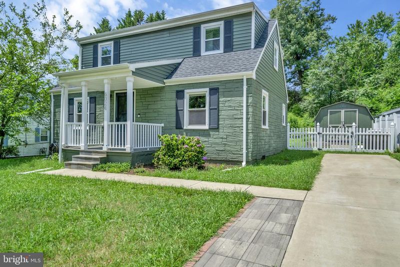 6024 Rixey Dr, Alexandria, VA 22303