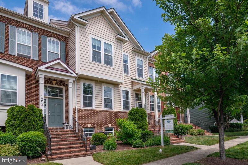 1211 Shenandoah Sq N, Brunswick, MD 21716