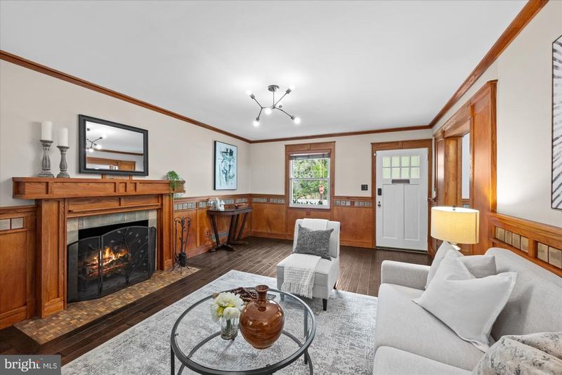 2200 N Pollard St, Arlington, VA 22207