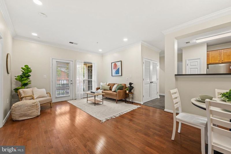 4854 Eisenhower Ave #157, Alexandria, VA 22304