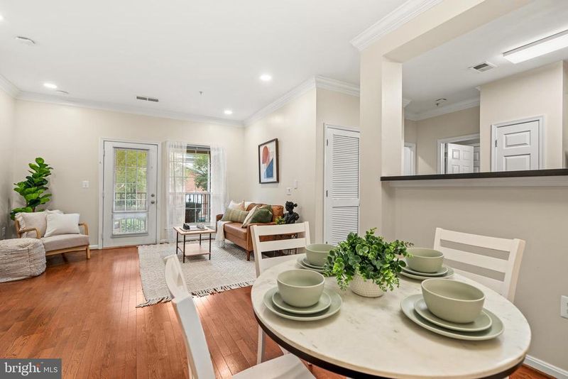 4854 Eisenhower Ave #157, Alexandria, VA 22304