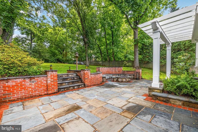 3605 John Carroll Dr, Olney, MD 20832