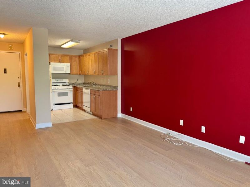 5225 Pooks Hill Rd #303S, Bethesda, MD 20814