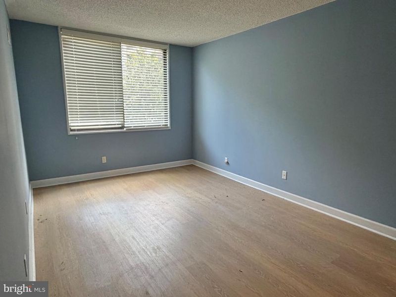5225 Pooks Hill Rd #303S, Bethesda, MD 20814