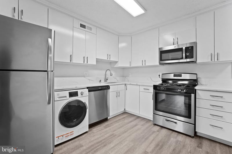 5225 Pooks Hill Rd #321S, Bethesda, MD 20814