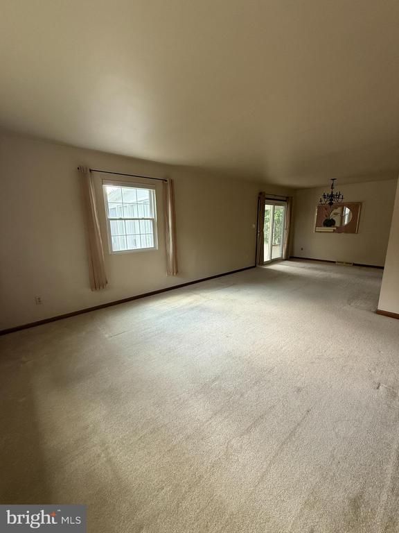 1354 Moyer Rd, Annapolis, MD 21403