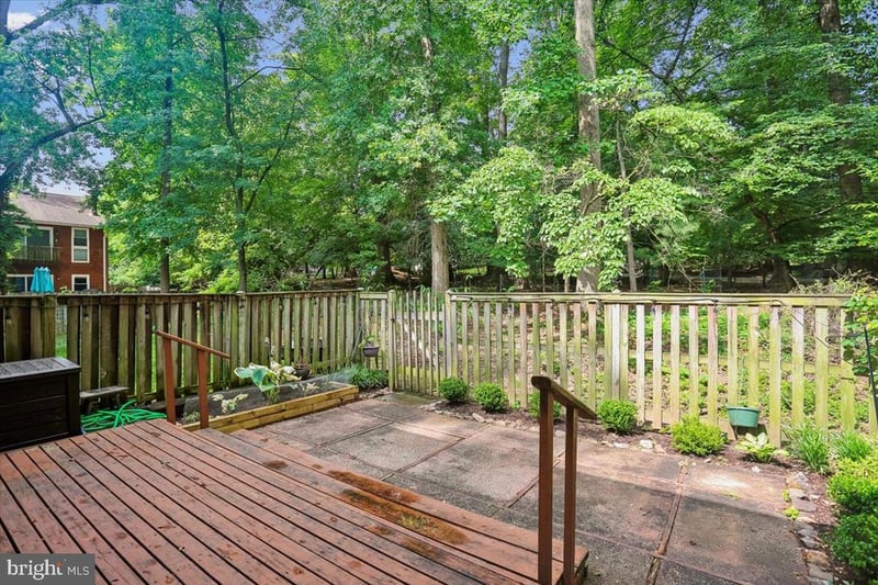 300 New Mark Esplanade, Rockville, MD 20850