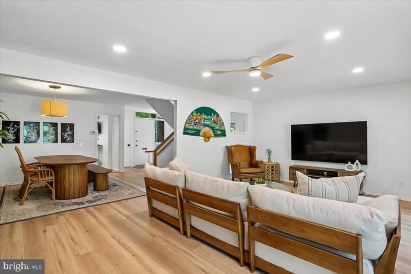 300 New Mark Esplanade, Rockville, MD 20850