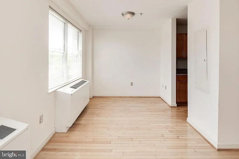 815 King St #4A, Alexandria, VA 22314