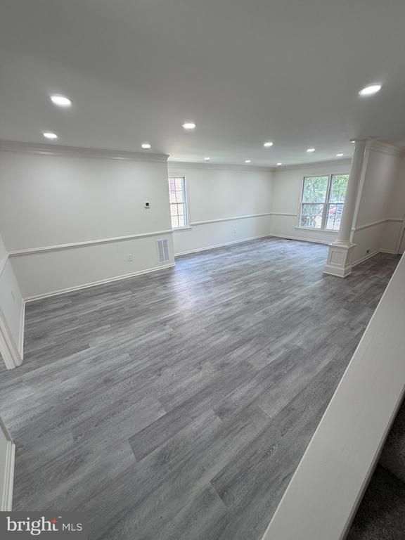14 Pennydog Ct, Silver Spring, MD 20902