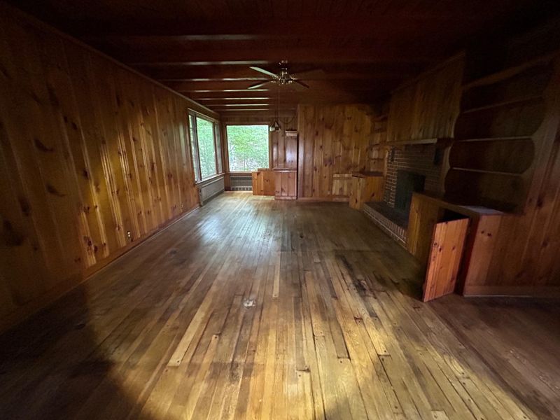17233 Mountain View Rd, Emmitsburg, MD 21727