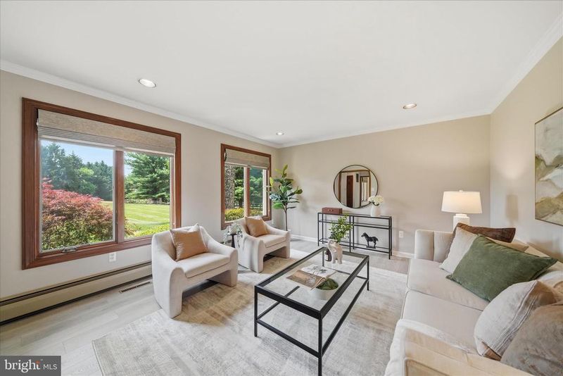10025 Blue Banner Dr, Germantown, MD 20876
