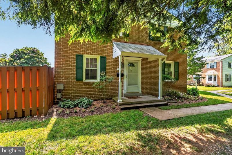 1842 Aberdeen Cir, Crofton, MD 21114