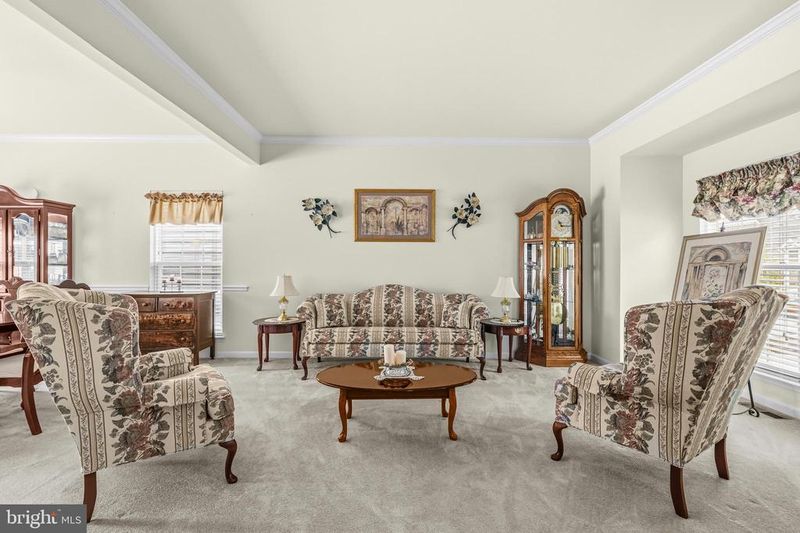 3132 Eagle Ridge Dr, Woodbridge, VA 22191