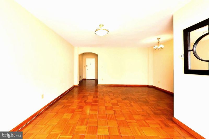 1 Scott Cir NW #801, Washington, DC 20036