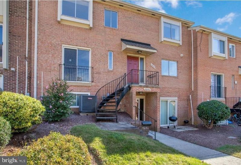4636 Conwell Dr #192, Annandale, VA 22003