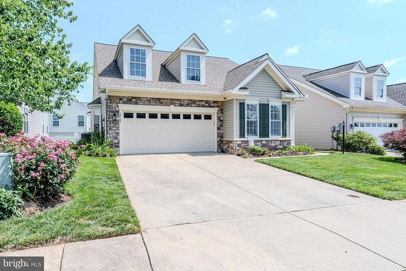 13728 Fieldstone Way, Gainesville, VA 20155