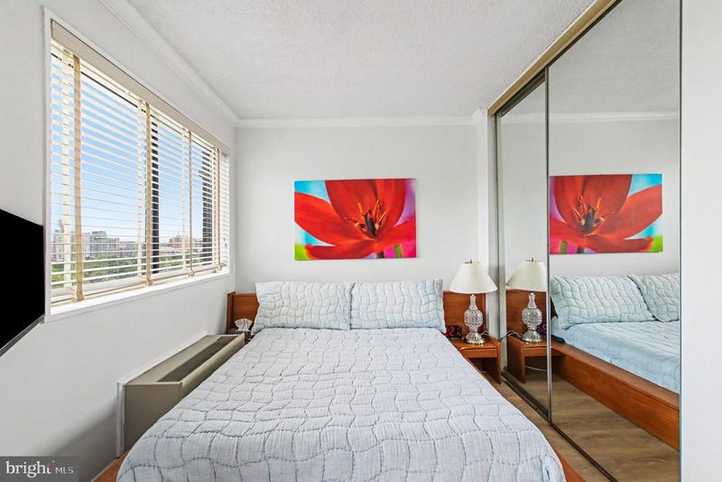 2059 Huntington Ave #1000, Alexandria, VA 22303