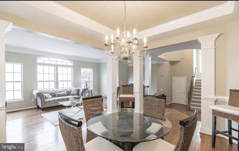 7011 Stone Inlet Dr, Fort Belvoir, VA 22060