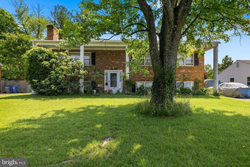 1559 Evers Dr, Mclean, VA 22101