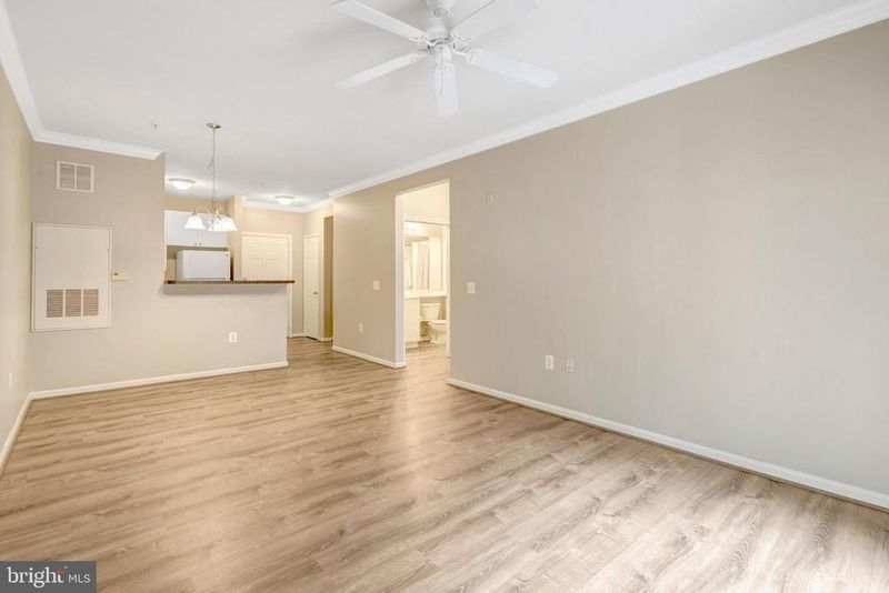 2765 Centerboro Dr #247, Vienna, VA 22181