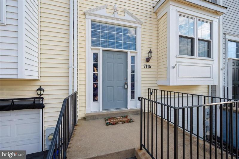 7115 Collinsworth Pl, Frederick, MD 21703