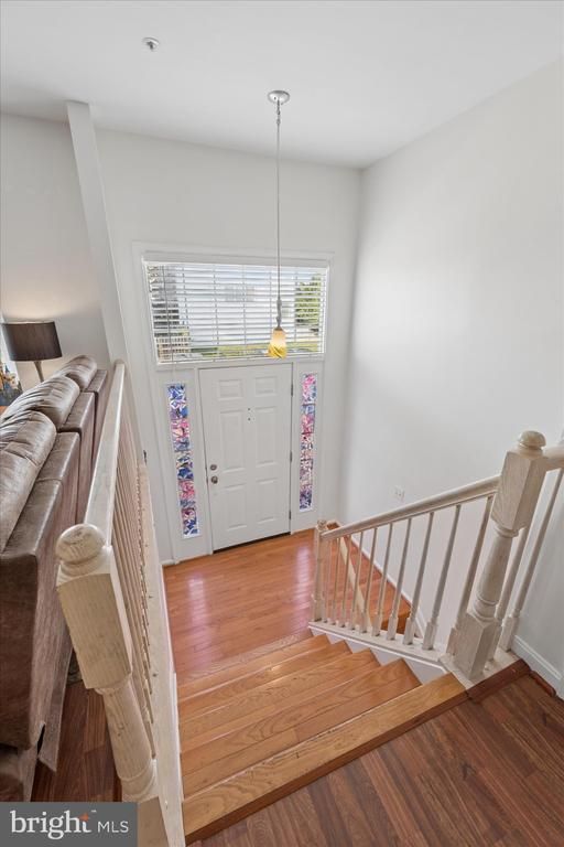 7115 Collinsworth Pl, Frederick, MD 21703