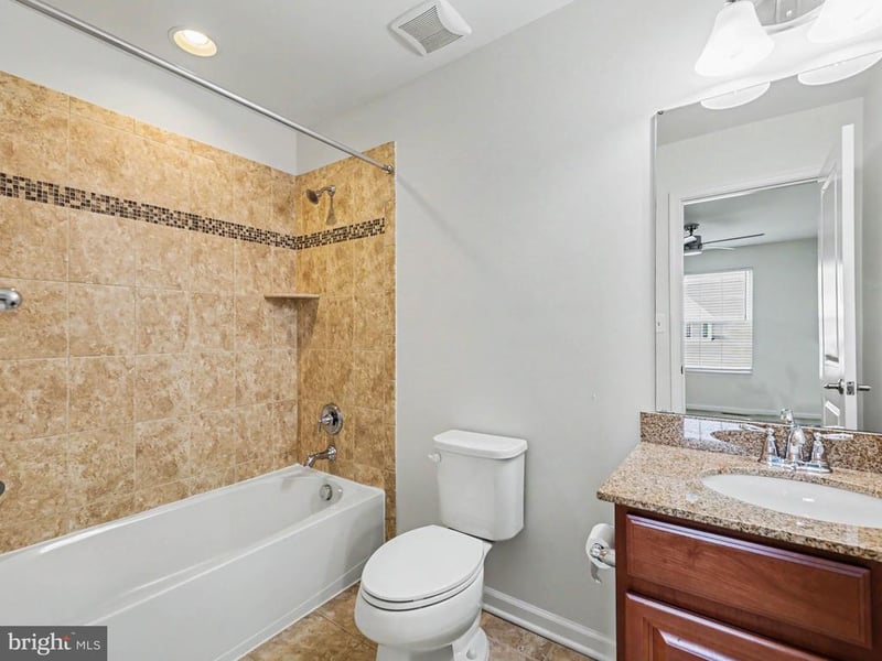 5 Taylors Hill Way, Fredericksburg, VA 22405